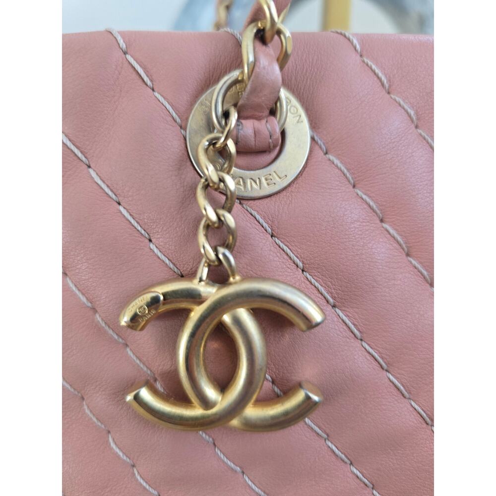 Chanel 31 Rue Cambon Lambskin leather Shoulder bag - Picture 2 of 11
